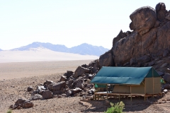 DESERT CAMP