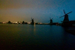 WINDMILLS IN HOLLAND